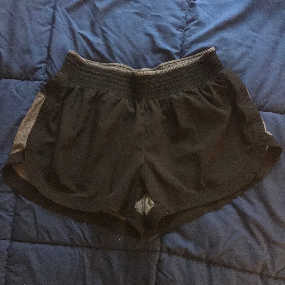 Women’s Champion Athletic Shorts Medium
